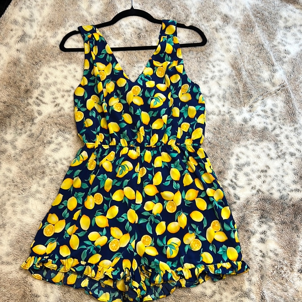 Blue Rain size M lemon print romper